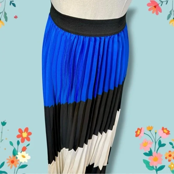 NWT Lane Bryant Blue, Black & White Colorblock Pleated Maxi Skirt Size 26/28 - Picture 8 of 14